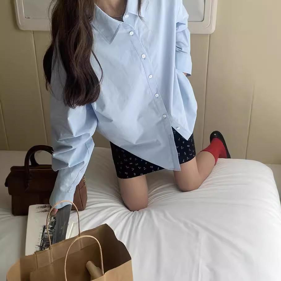 Bahar Hardal 'Gençlik Partisi' İşlemeli Kadın Gömleği