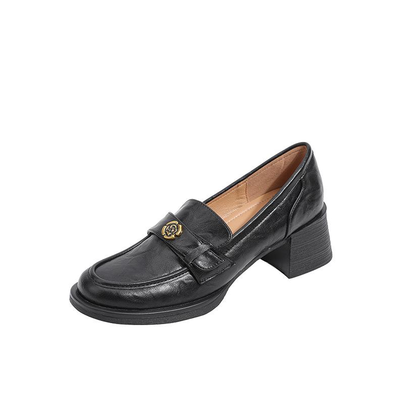 Leather camellia one-pedal loafers women's 2025 new retro small leather shoes commuter thick high heel round head single shoes