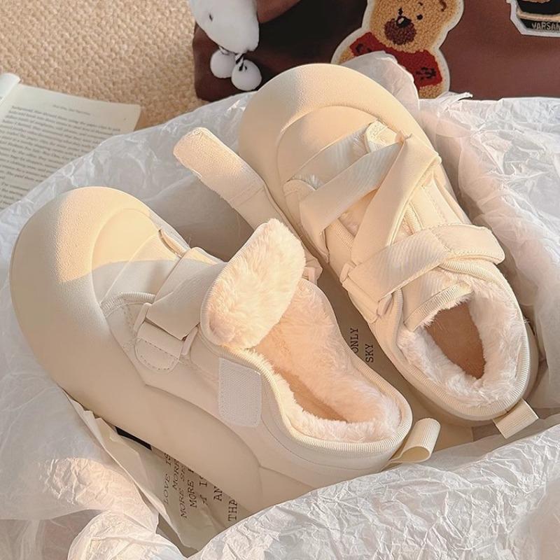 Winter velvet little white shoes one pedal versatile lazy shoes women's warm niche casual shoes