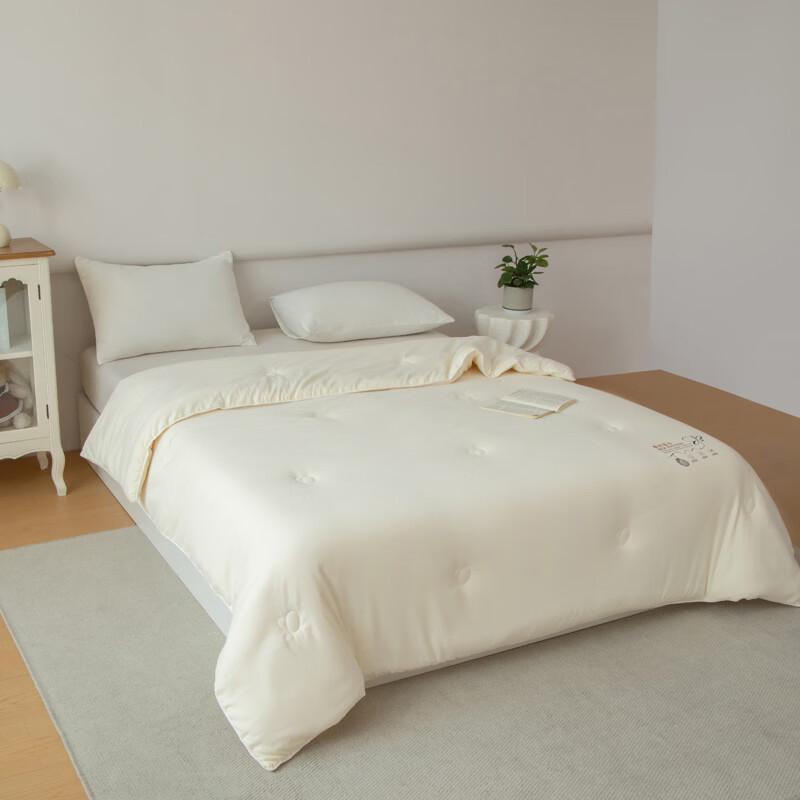 MUJI HOME Silk Protein Quilt