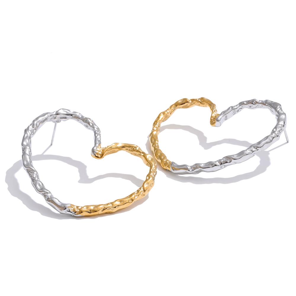 

Eetit Минималистичные серьги-пусеты из нержавеющей стали с подвесками в форме сердца и надписью «Love», устойчивые к потускнению, универсальные, для повседневной носки разноцветный