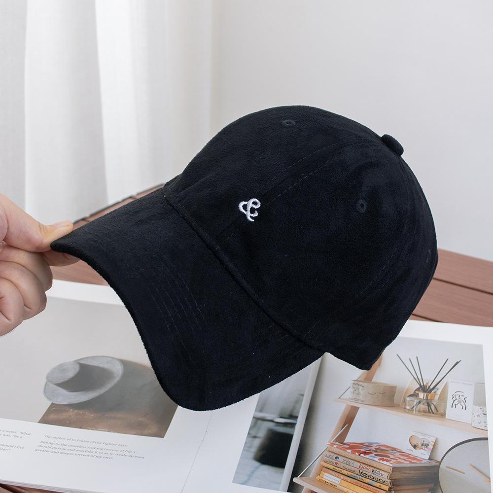 Simple & Character Embroidery Suede Warm Baseball Cap Women's Early Autumn Outdoor Travel Versatile Bent Hat Men's