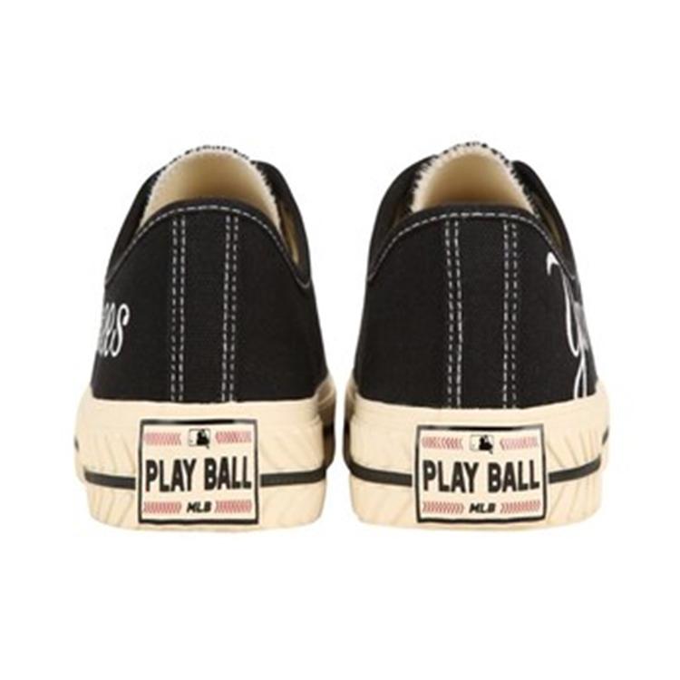 MLB Playball Slip Resistant, Abrasion Resistant, Lightweight Low Top Canvas Shoes Unisex Black 32SHP6011-50L