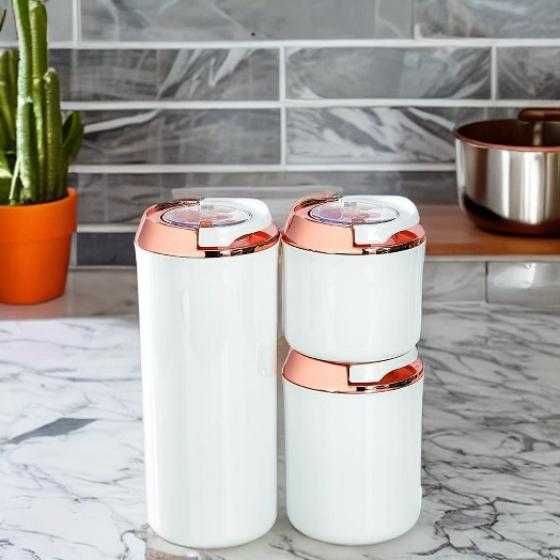 

Набор из 3 круглых контейнеров для хранения белого цвета