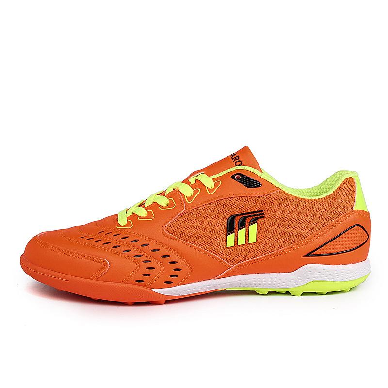 

Spring and summer new low-top football shoes children s training shoes broken nails grass sneakers spikes running shoes 45