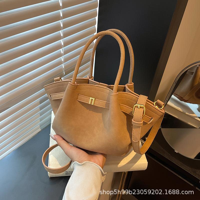 Niche Design A Matte Suede Portable Shoulder Messenger Bag Bag Leather Buckle Small Bag New