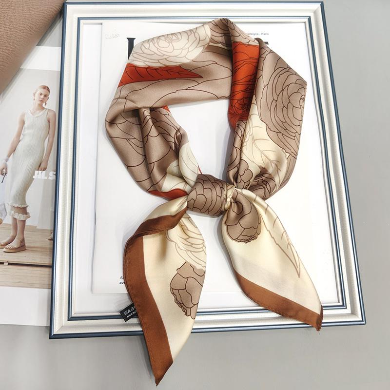 Strictly Selected 70 Silk Scarves, Simulated Silk Small Square Scarves For Women, Retro High-End Thin Versatile Professional Scarves