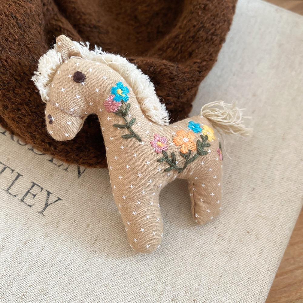 Cute Embroidery Horse Brooch Flower Cloth Fabric Pony Brooch Kawaii Cartoon Sweater Pin  Girl