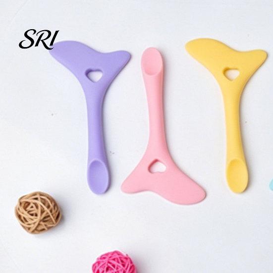 Eyeliner Shaping Tool Silicone Stencil Eyeshadow Guide Multi-Function Makeup for Lips Lashes Symmetrical Eyes Brows Reusable Precise Winged