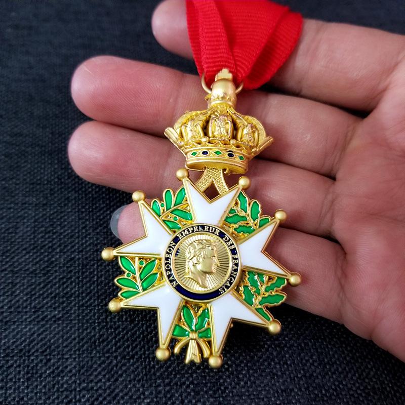 Francie Napoleon Odznak kovový odznak Suvenýr kolekce