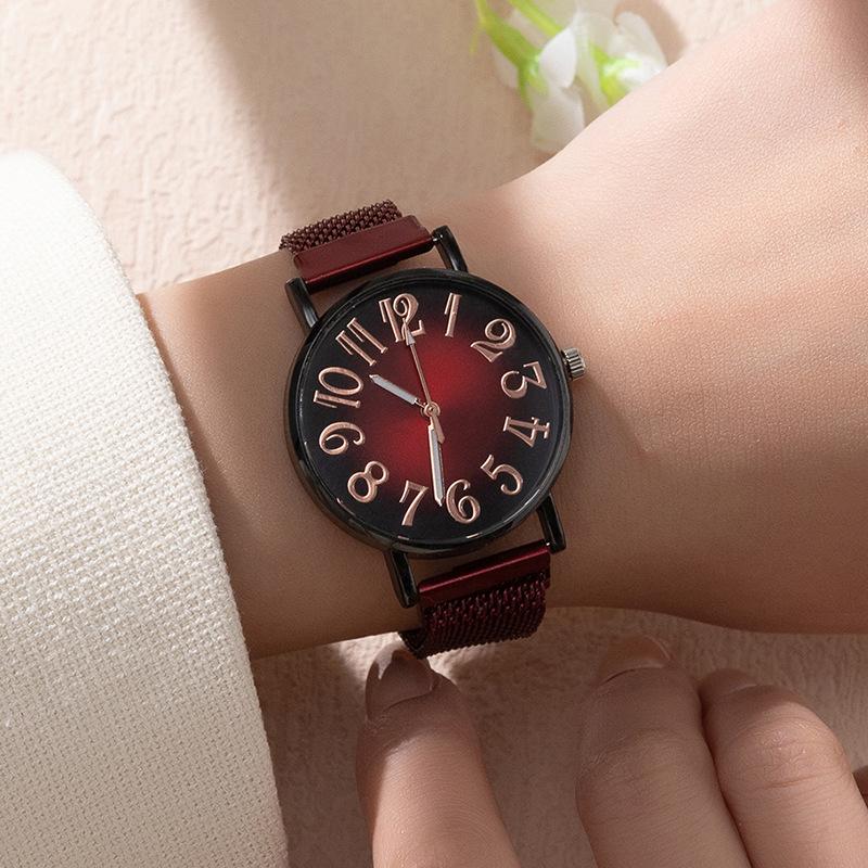 Digital Fashion Student Ladies Watch Women's Watch Magnet Strap Quartz Watch