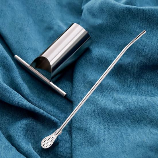 Watermelon Cutter Stainless Steel Efficient Juicing Tool with Anti-Slip Handle Round Shape Core Extractor for Easy Watermelon Juice Making