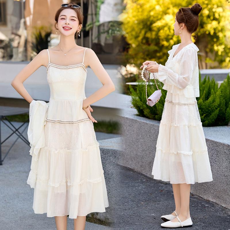 

Летний женский ретро-костюм из двух предметов: куртка с пайетками и майка YF2562 XXL for 125-135 kg