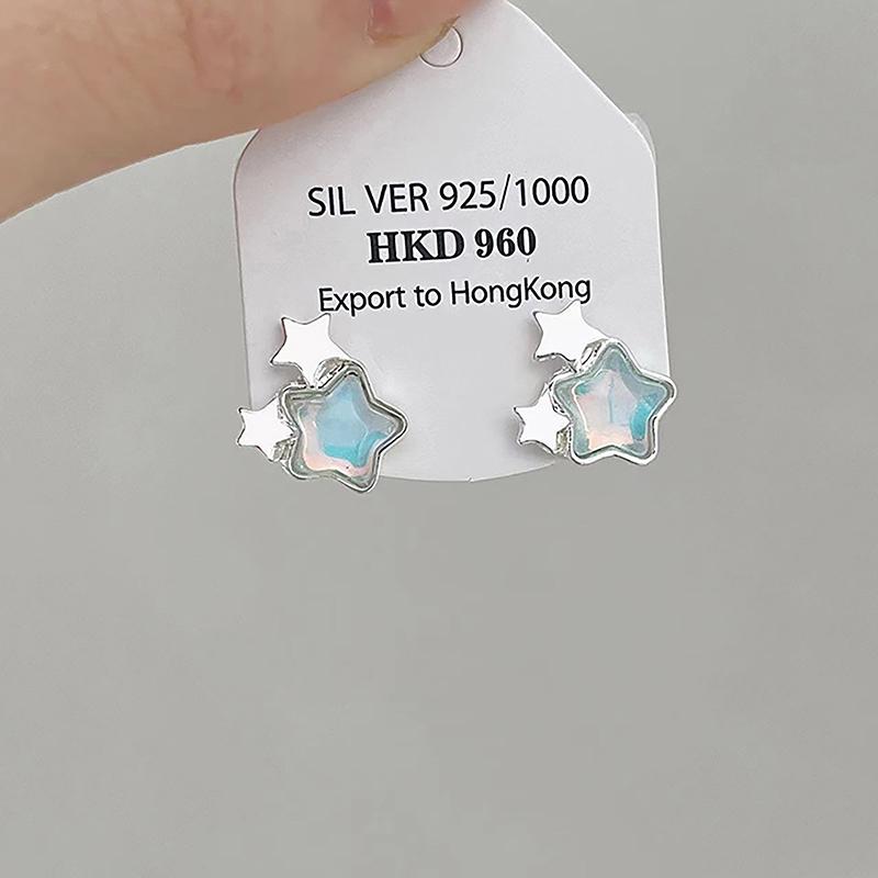 

1 пара сережек-гвоздиков в корейском стиле с синим цирконием и звездой и луной для женщин, изысканные милые темпераментные серьги, свадебные украшения