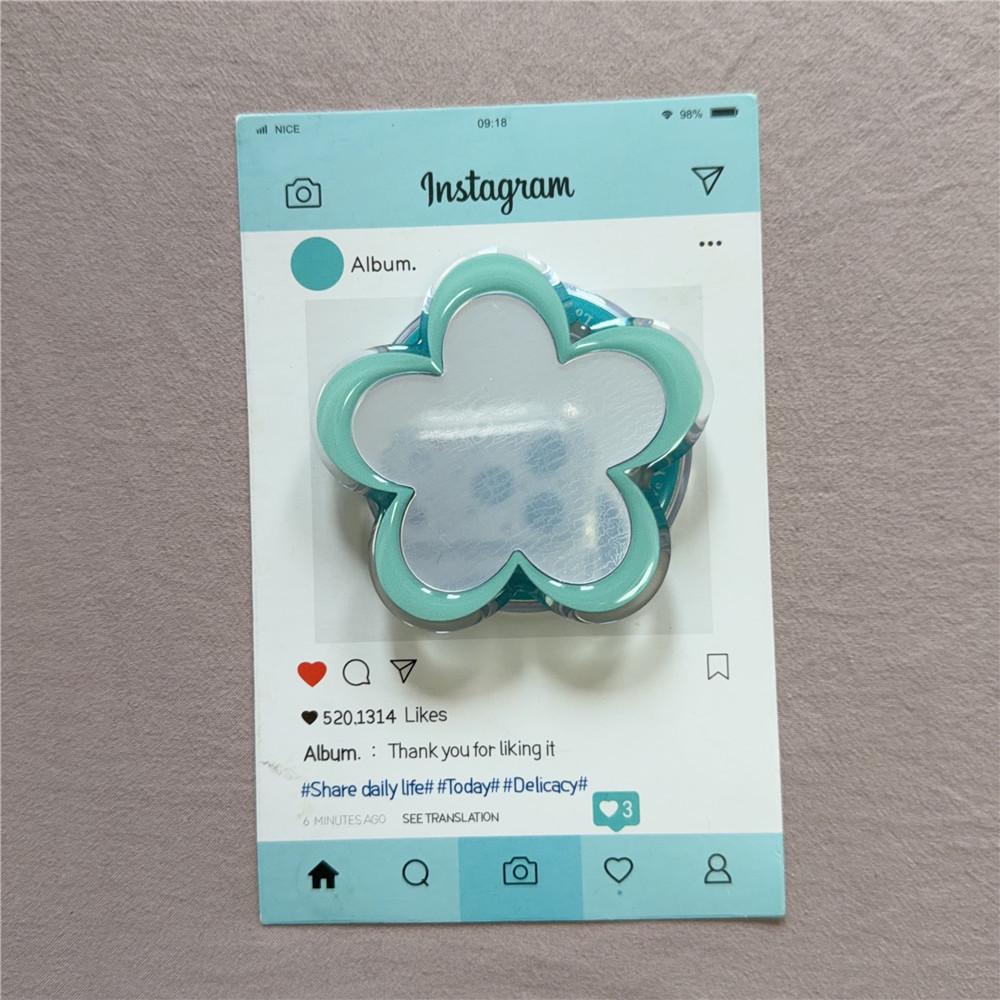 

Jade Green Magnetic Floral Stand for iPhone 17 Pro Case Compatible with New 15 Pro 16PM Female iPhone 16 Pro