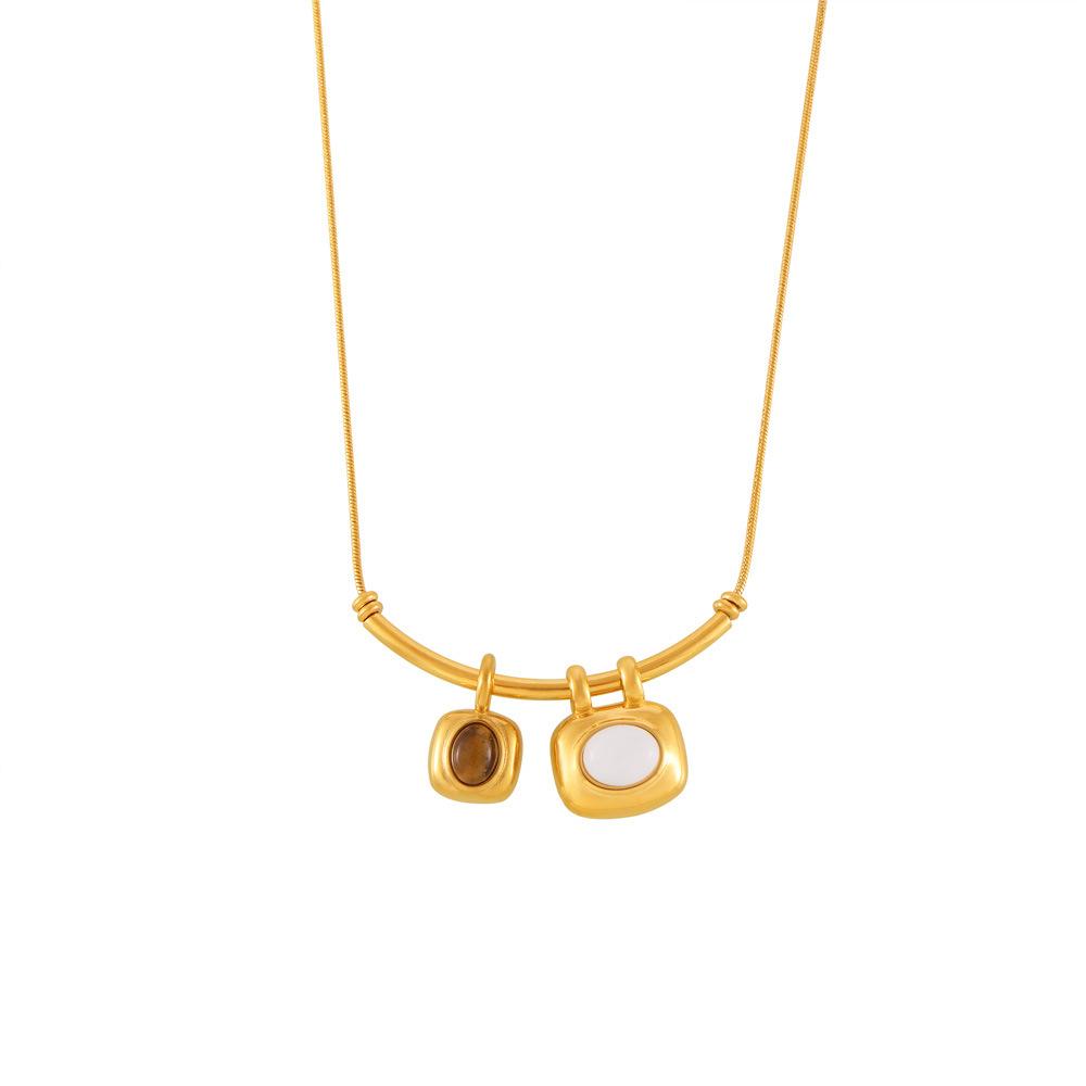 Retro Two-Color Asymmetrical Square Pendant Necklace 18K Plated Real Gold Light Luxury Minimalist Wind Titanium Steel Jewelry