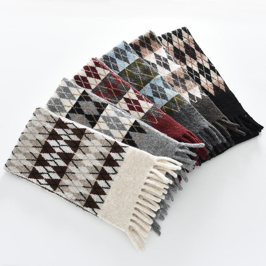 Kids' Diamond Knit Scarf - Parent-Child Style, Warm & Windproof for Autumn/Winter Korean Style.