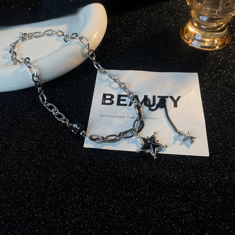 Gothic Punk Black Color Star Pendant Tassel Necklace Suitable For Men And Women Hip-hop Creative Daily Jewelry Gifts