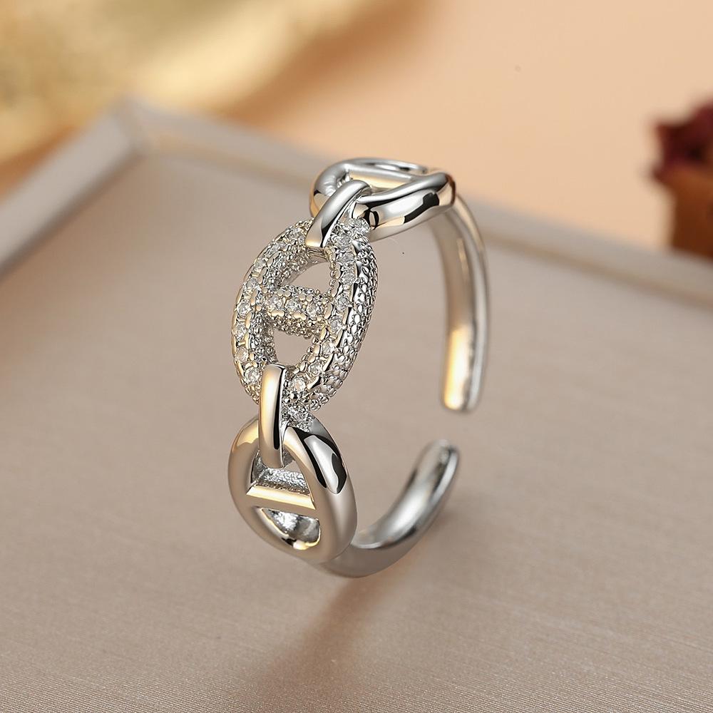 Pig Nose Diamond Adjustable Women's Ring: Elegant, Light Luxury Design with High-End Feel