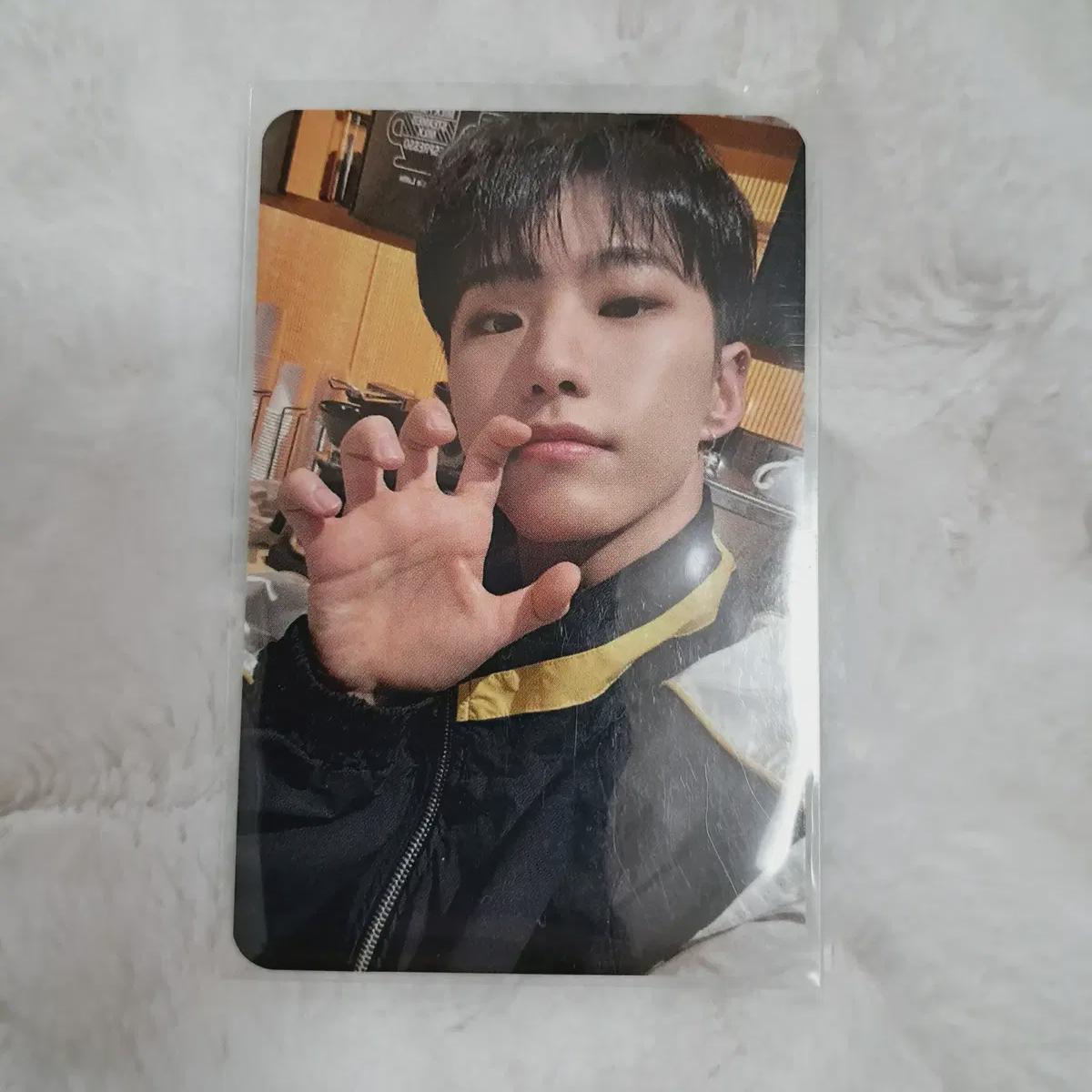 

Seventeen Хоши Бу Сок-шун Андромеда Гв Фотокарточка Run To Andromeda