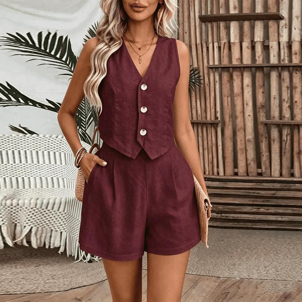  new caSual European and American Style SleeveleSS veSt ShortS Solid color two-piece Set women'S Summer vacation buttonS