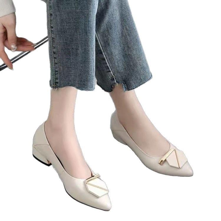 New soft leather pointed leather shoes autumn low heel light mouth black thick heel single shoes