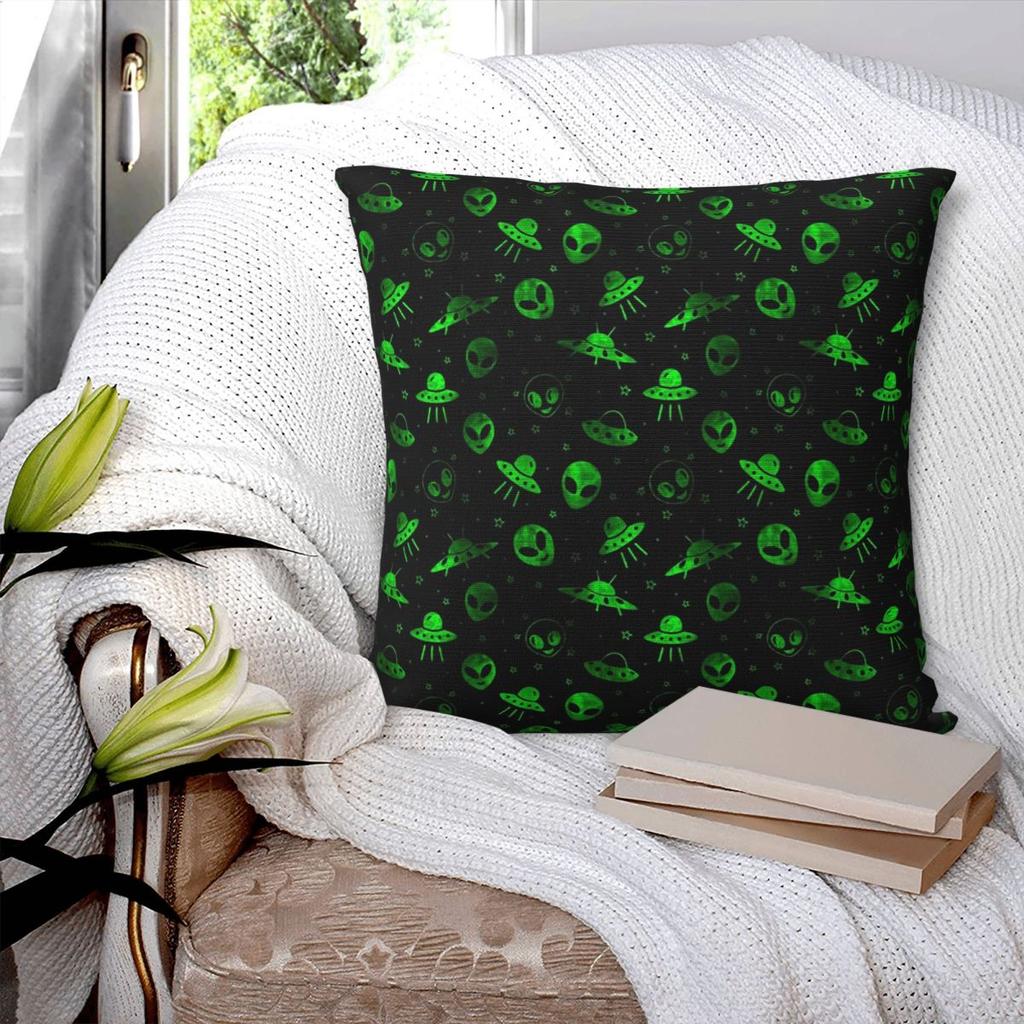 Aliens And UFOs Pattern Square Pillowcase Pillow Cover Cushion Zip Decorative Comfort Throw Pillow for Home Living Room
