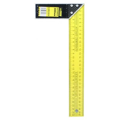 Mesure des dimensions et de la distance – Règles et équerres métalliques