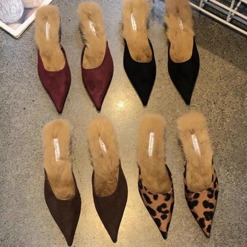 New Women Fur Slippers Pointed Toe Women Mules Slipper Fashion Ladies Elegant Dress Sandal Square Low Heel Slip on Slides Shoes