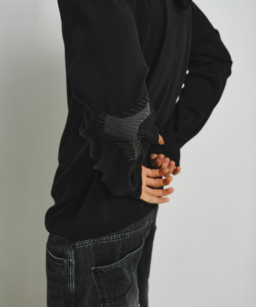 ENDOOR Scar Finger Hole Hoodie (Black)