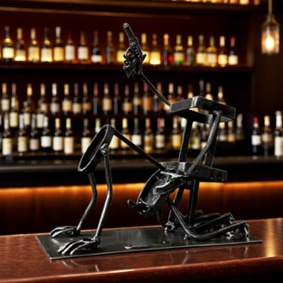Metal Skeleton Wine Bottle Holder Steampunk Style Skull Coke And Wine Bottle Stand for Whiskey Beer Gothic Halloween Home Decoration