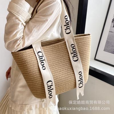 Sac en paille tissée pour femme grande capacité 2025 nouveau sac à bandoulière polyvalent bord de mer vacances à la plage sac cabas de voyage