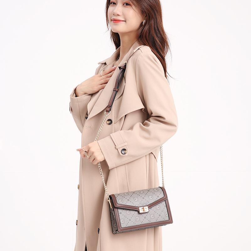PVC-Umhängetasche mit Blumenkette für Damen Lässige feminine Taschen Vintage Luxustaschen