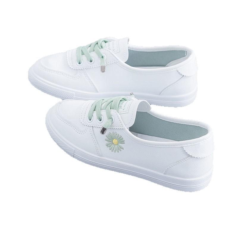 Women's shoes spring and summer new flat-bottomed versatile mesh breathable small daisy board shoes Doudou shoes