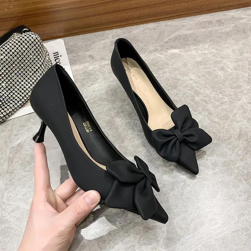 Fashion Office With Bow Off White Women's Shoes Leather Casual Wholesale Non Slip High Quality Fashion Chic Point Footwear Ladies Pumps