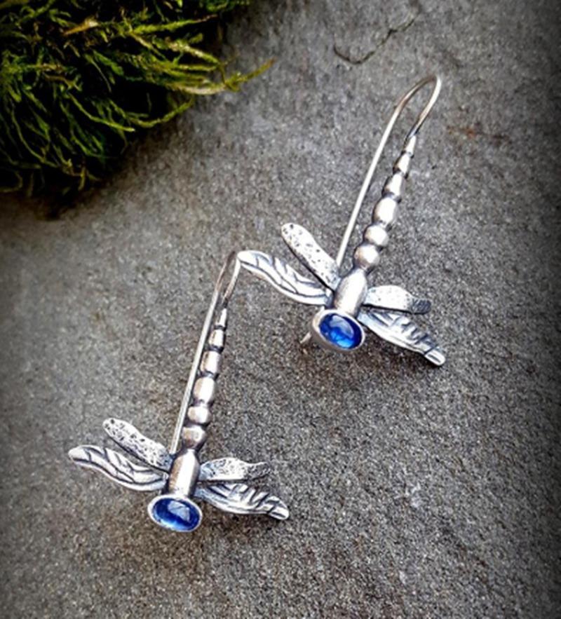 Retro Silver Color Women's Dragonfly Earrings Inlaid with Blue Stones Dangle Earrings for Women Party Engagement Fashion Jewelry