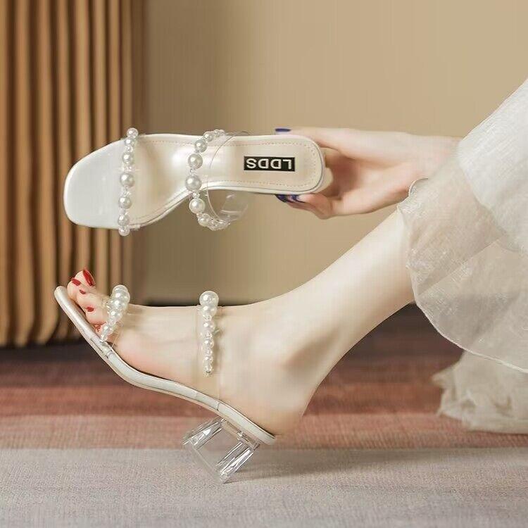 Spring Autumn New Luxury Women's Pearl Slippers Summer Versatile Coarse Heel Beach Sandals Outdoor Casual Women's Shoes