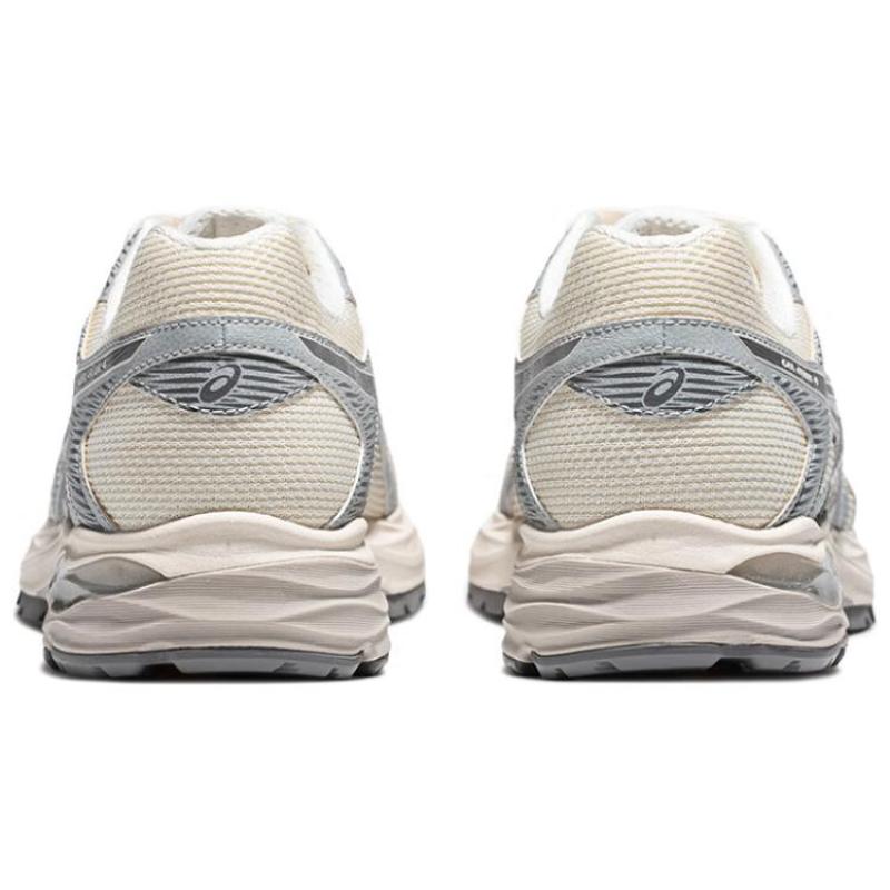 ASICS Gel Flux 4 White Grey Sneakers 1011B934-100