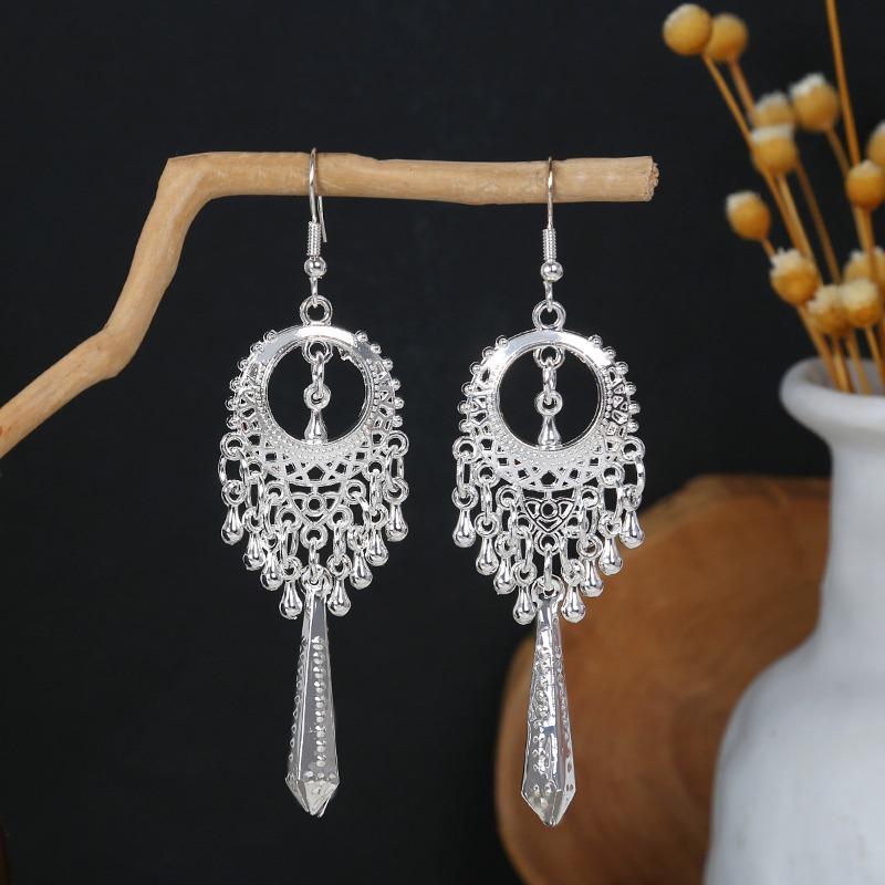 New Miao Long Tassel Minority Earrings, Light Luxury Miao Silver Exaggerated Fashion Temperament Earrings