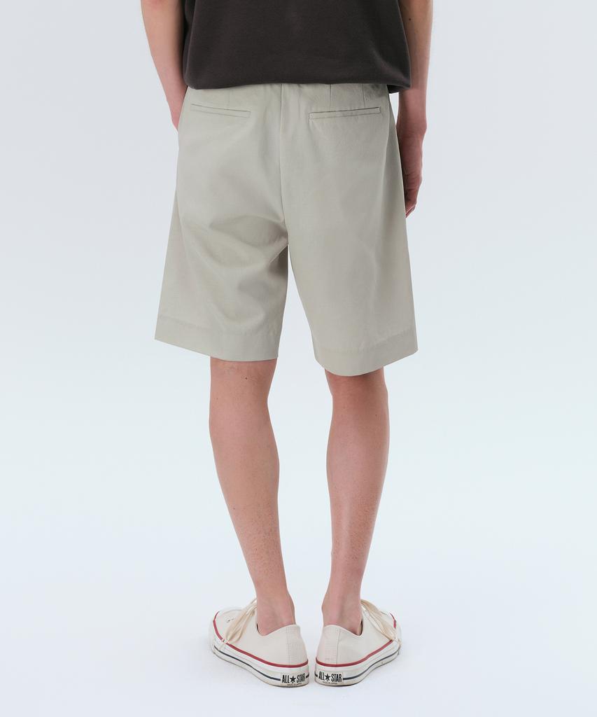 Musinsa Standard Cool Touch Hidden Banding Half Slacks [Dusty Cream]