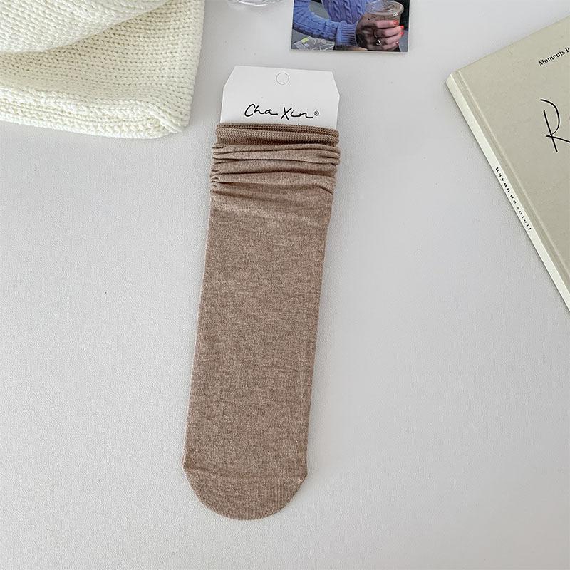 Stacks Of Socks And Socks, Solid Color Thin Mid-Season Socks, Loafers, Basic Models With Versatile And Simple