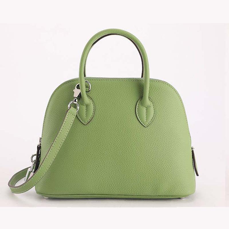 Cowhide Shell Bag, A Niche High-end Bowling Bag, A Mini Hand-held Single-shoulder Crossbody Women's Bag