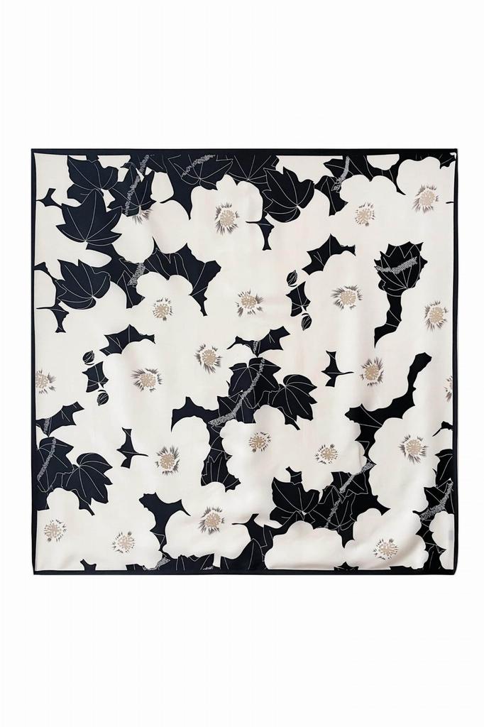 Women' Scarf 90X90 "Black and White Elegance" - Elegant with a Floral Pattern, Imitation Silk