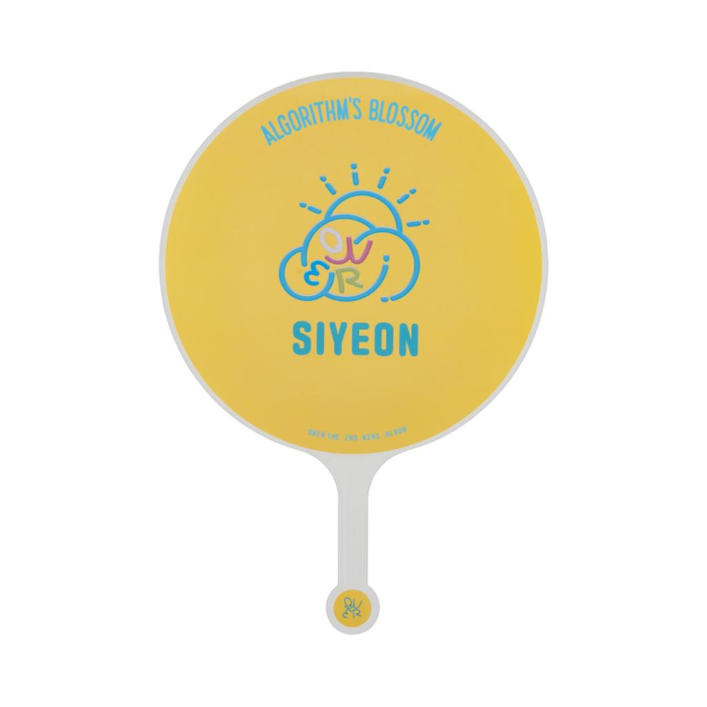QWER Image Picket Siyeon
