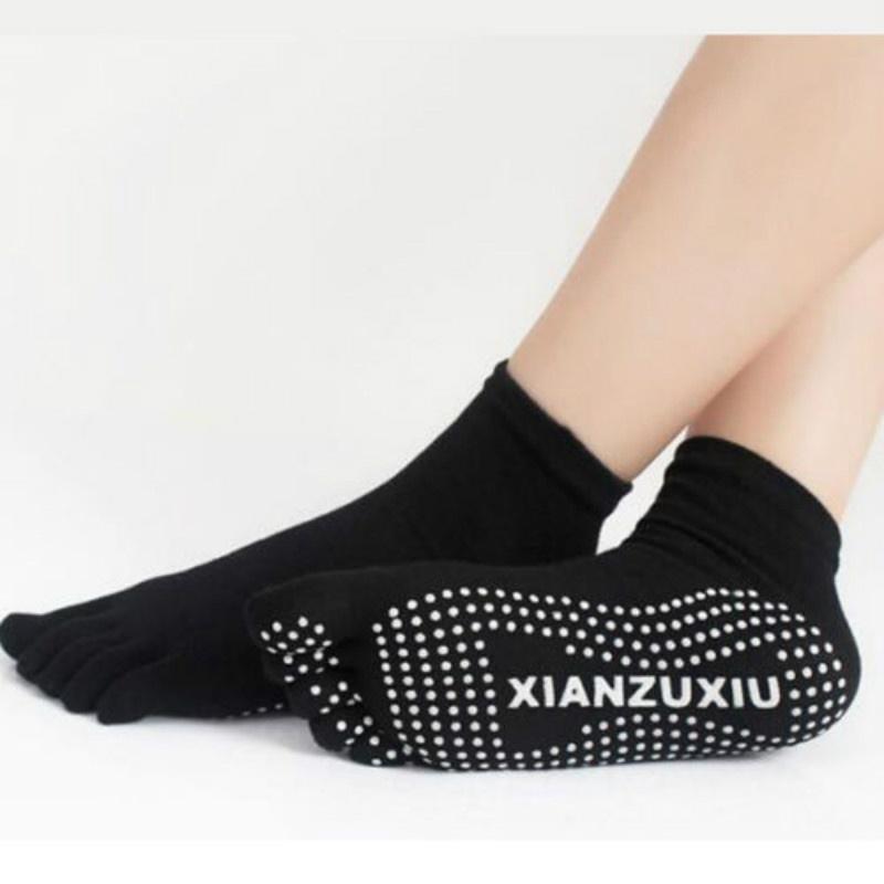 Women 5 Toes Yoga Gym Dance Sport Exercise Non Slip Massage Fitness Warm Socks