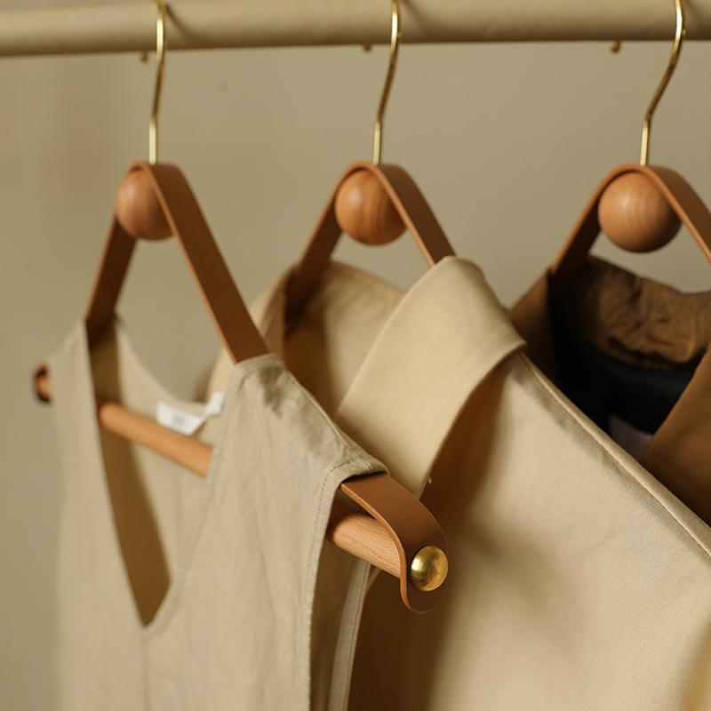 Vintage Clothes Hangers Leather+Wood Design Coat Trousers Hanger for Clothing Display Drying Rack Wardrobe Storage Organization