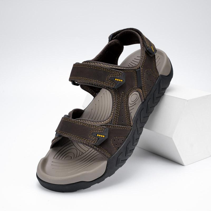 Fashion New Summer Men Sandals Genuine Leather Summer Casual Shoes Outdoor Male Beach Shoes Open-toe Roman Shoes Sandals Plus Size 36-47