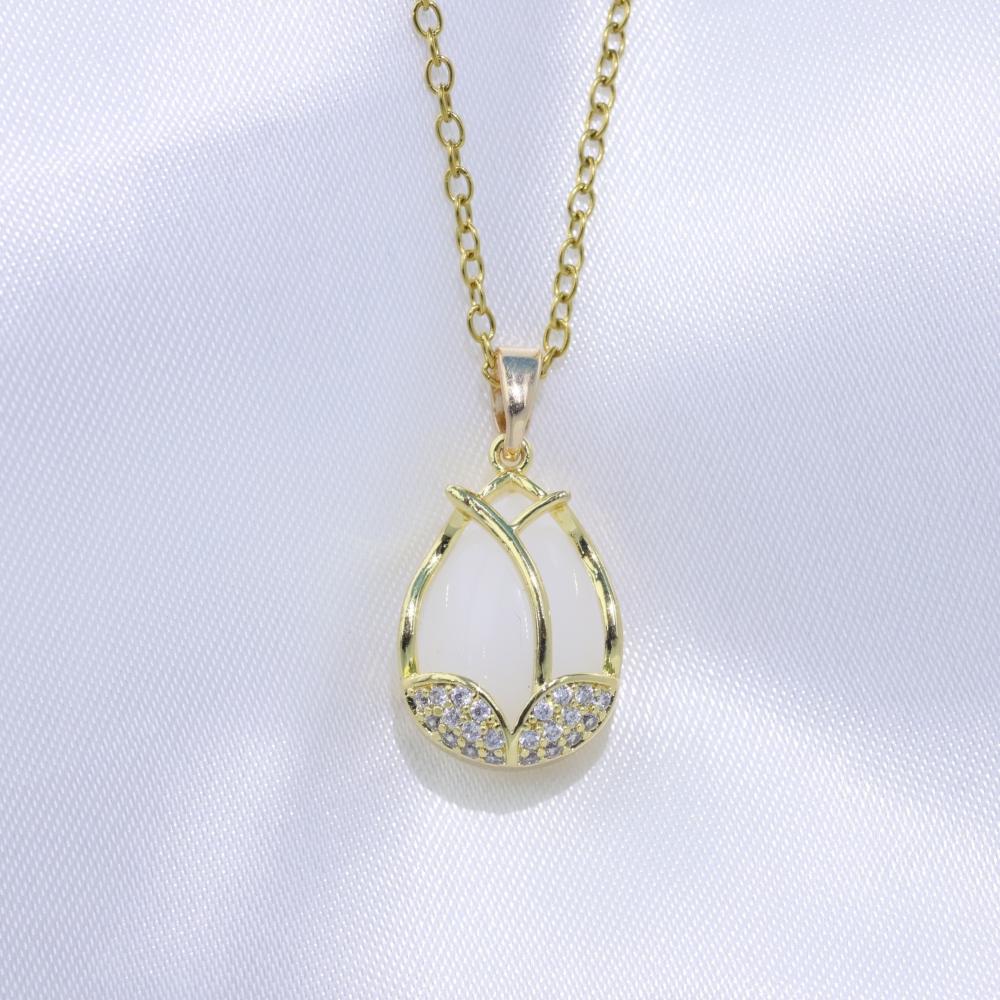 Fashion Tulips Pendant Necklaces for Women Fashion Zirconia Necklace Wedding Party Jewelry Accessories