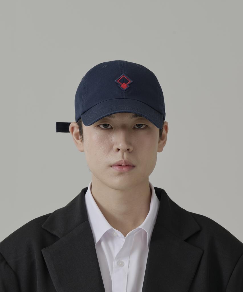 Seuteijial Diamond Logo Washed Ball Cap