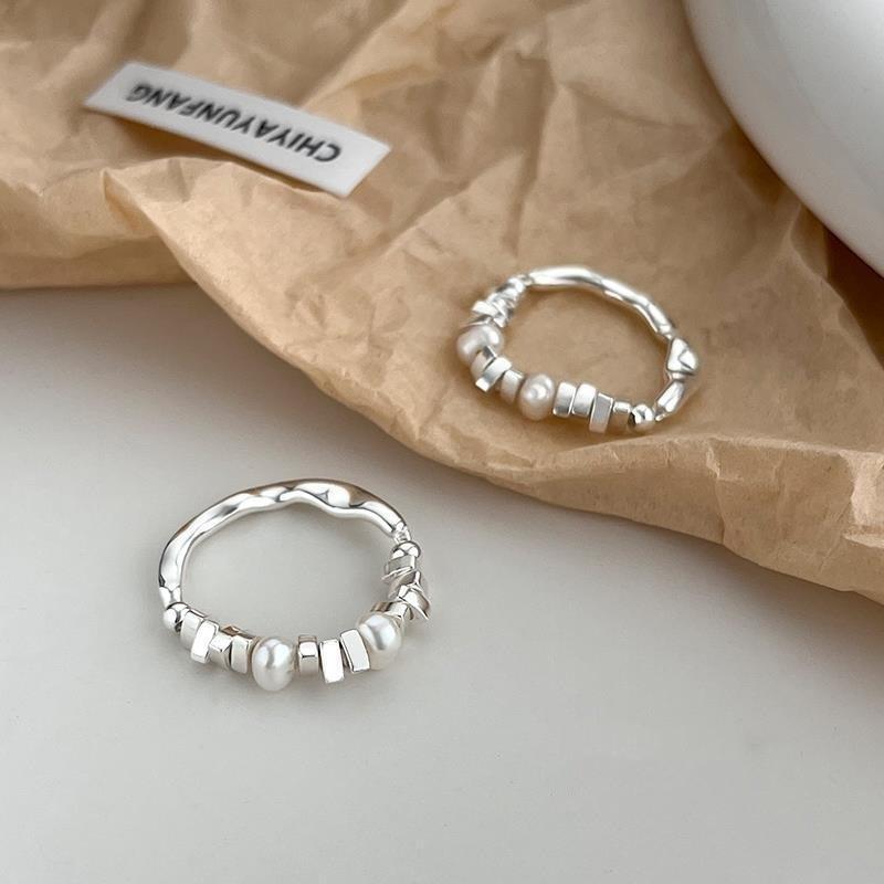 Elegant Korean-Style Sweet Pearl Silver Ring for Women - Handmade Geometric Design, Perfect for Any Occasion.